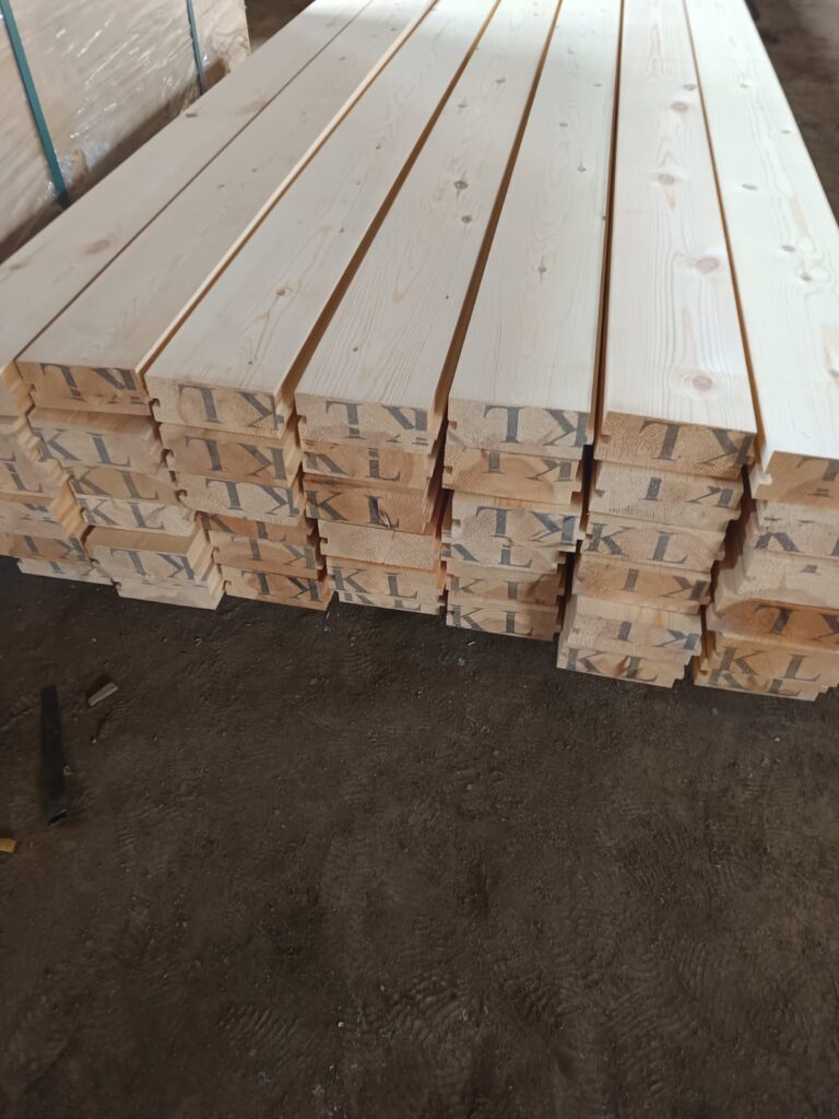 Grindų lentos / grindinės